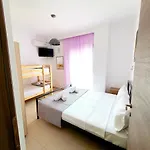 아파트 De Lux N2 30m From Sea Nea Kallikrateia