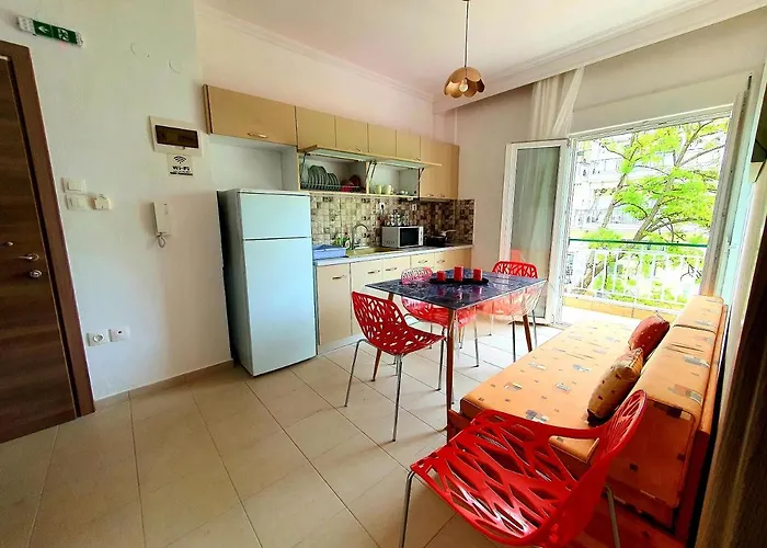 Διαμέρισμα De Lux N2 30M From Sea