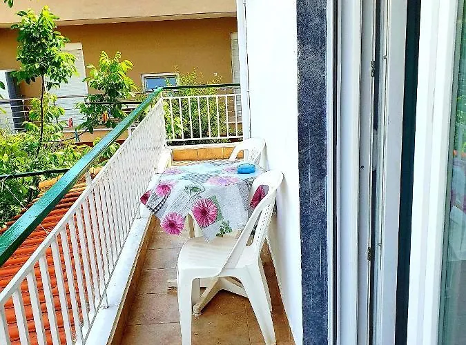 Διαμέρισμα De Lux N2 30M From Sea *