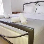 De Lux N2 30m From Sea *